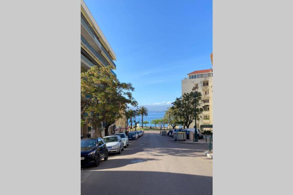 Ajaccio Charmant T2 neuf 40m2 avec balcon au Trottel wifi Clim parking plage à pieds 100m Exterior foto
